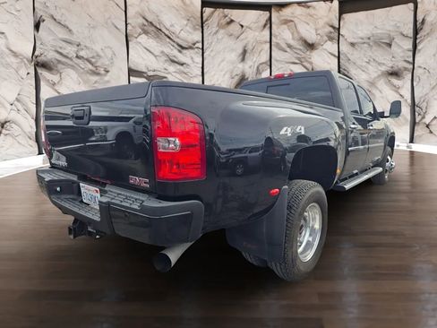 Used 2012 GMC Sierra 3500 Denali image 8
