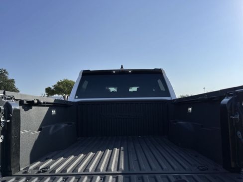 Used 2025 Toyota Tacoma SR w/ SR Upgrade Package RWD image 27