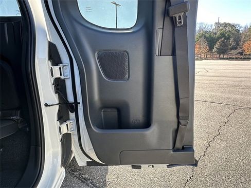 New 2026 Nissan Frontier S image 16