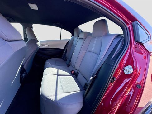 Used 2023 Toyota Corolla SE image 22