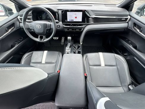 Certified 2025 Toyota Camry SE FWD image 22