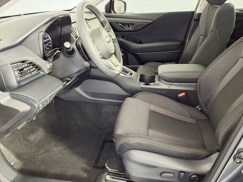 Certified 2025 Subaru Outback Premium image 12