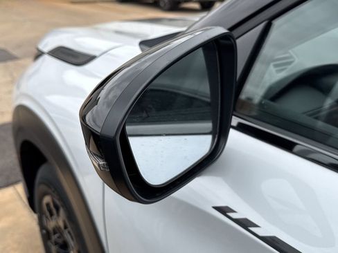 New 2026 Mitsubishi Outlander Trail Edition AWD/4WD image 40