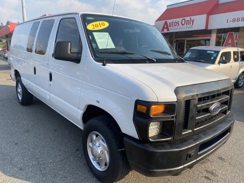 Used 2010 Ford E-250 and Econoline 250 image 3