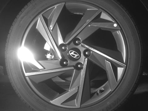 Used 2025 Hyundai Elantra SEL FWD image 15
