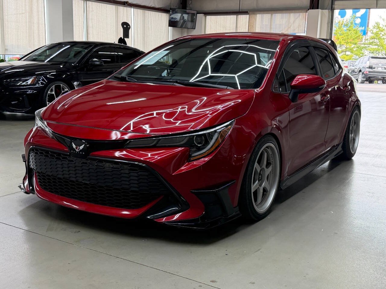 Used 2021 Toyota Corolla SE w/ Special Edition FWD image 5