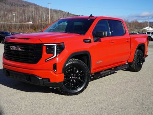Used 2024 GMC Sierra 1500 Elevation image 1