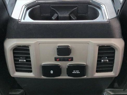 Used 2019 Ford F150 Lariat w/ Equipment Group 502A Luxury AWD/4WD image 24
