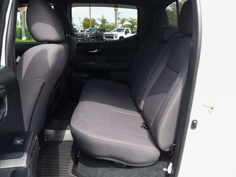 Used 2019 Toyota Tacoma TRD Off-Road AWD/4WD image 40