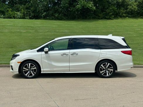 Used 2018 Honda Odyssey Elite image 7