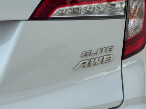 Used 2021 Honda Pilot Elite image 5