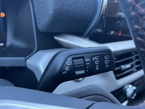 New 2026 Ford Explorer Active w/ Active Comfort Package image 12