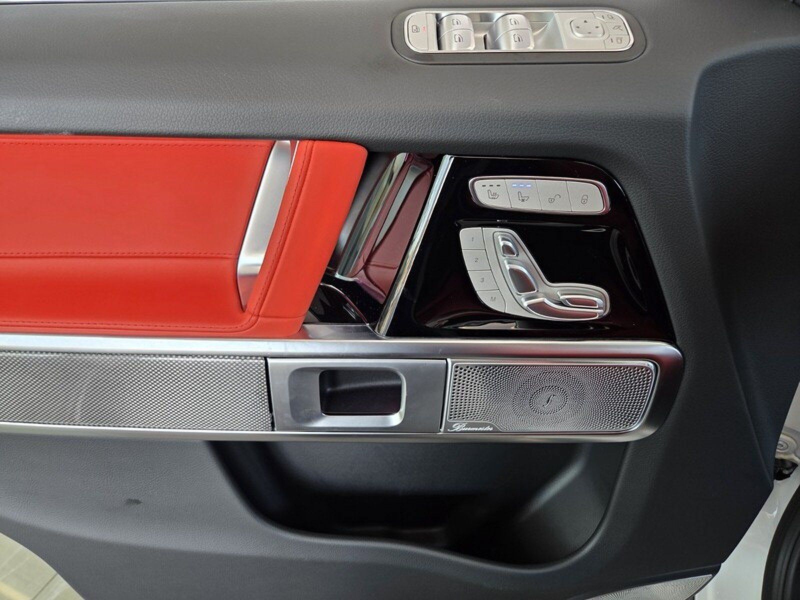 New 2027 Mercedes-Benz G 580 e image 21