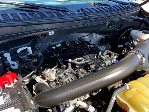 Used 2021 Ford Expedition XLT RWD image 33