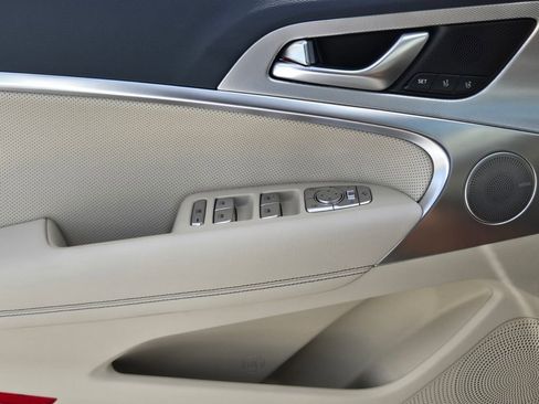 New 2026 Genesis G70 2.5T Prestige RWD image 13