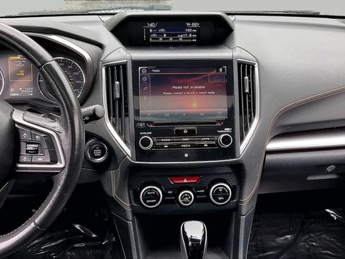 Used 2019 Subaru Crosstrek 2.0i Limited w/ Moonroof Package w/Navigation AWD/4WD image 7