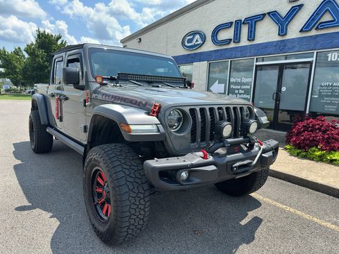 Used 2020 Jeep Gladiator Rubicon AWD/4WD image 2
