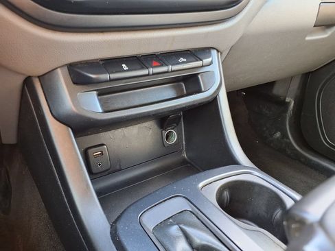 Used 2018 GMC Canyon W/T w/ Convenience Package RWD image 25