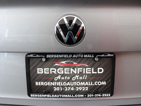 Used 2024 Volkswagen Jetta SE FWD image 55