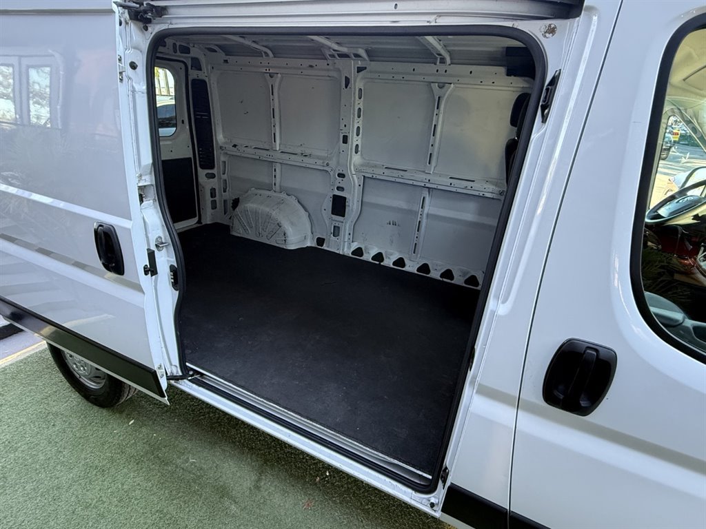 Used 2021 RAM ProMaster 1500 FWD image 15