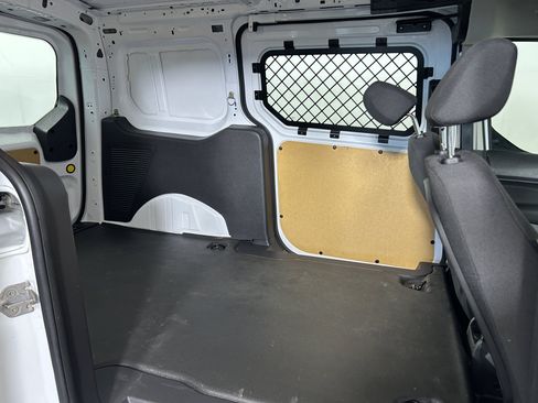 Used 2018 Ford Transit Connect XL FWD image 21