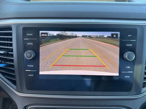 Used 2019 Volkswagen Atlas SE image 9