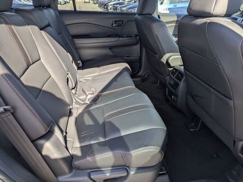 Used 2023 Honda Passport TrailSport image 13