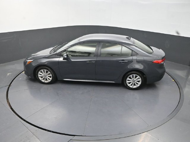 Used 2026 Toyota Corolla LE w/ LE Premium Package FWD image 26