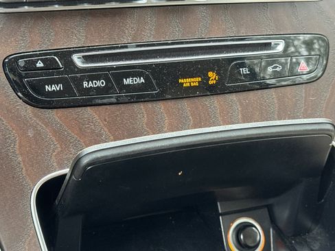 Used 2019 Mercedes-Benz GLC 300 4MATIC image 31