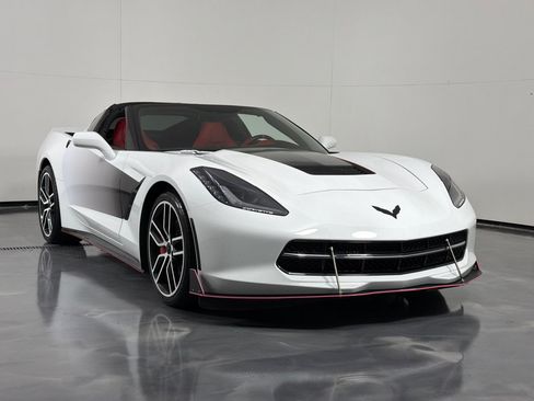 Used 2014 Chevrolet Corvette Stingray Coupe w/ 2LT Preferred Equipment Group RWD image 3