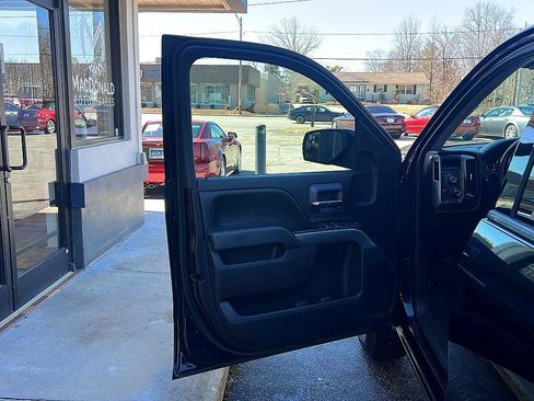 Used 2015 Chevrolet Silverado 1500 LT image 18