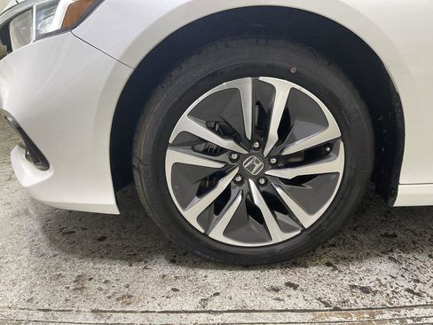 Used 2021 Honda Accord EX image 10