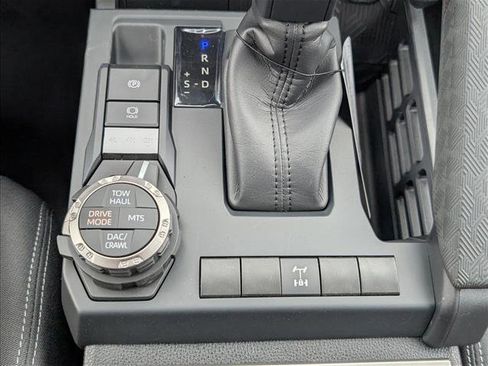 New 2025 Toyota Tacoma TRD Off-Road image 21