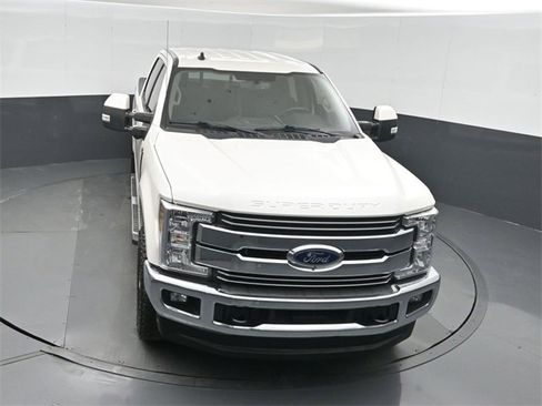 Used 2019 Ford F250 Lariat w/ Lariat Value Package image 35
