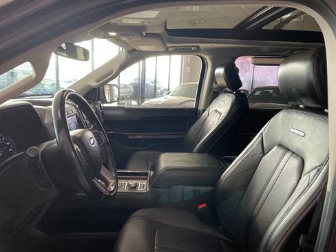 Used 2020 Ford Expedition Platinum image 16