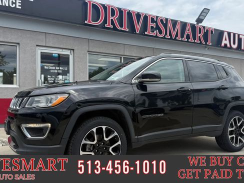 Used 2018 Jeep Compass Limited w/ Navigation Group AWD/4WD image 1