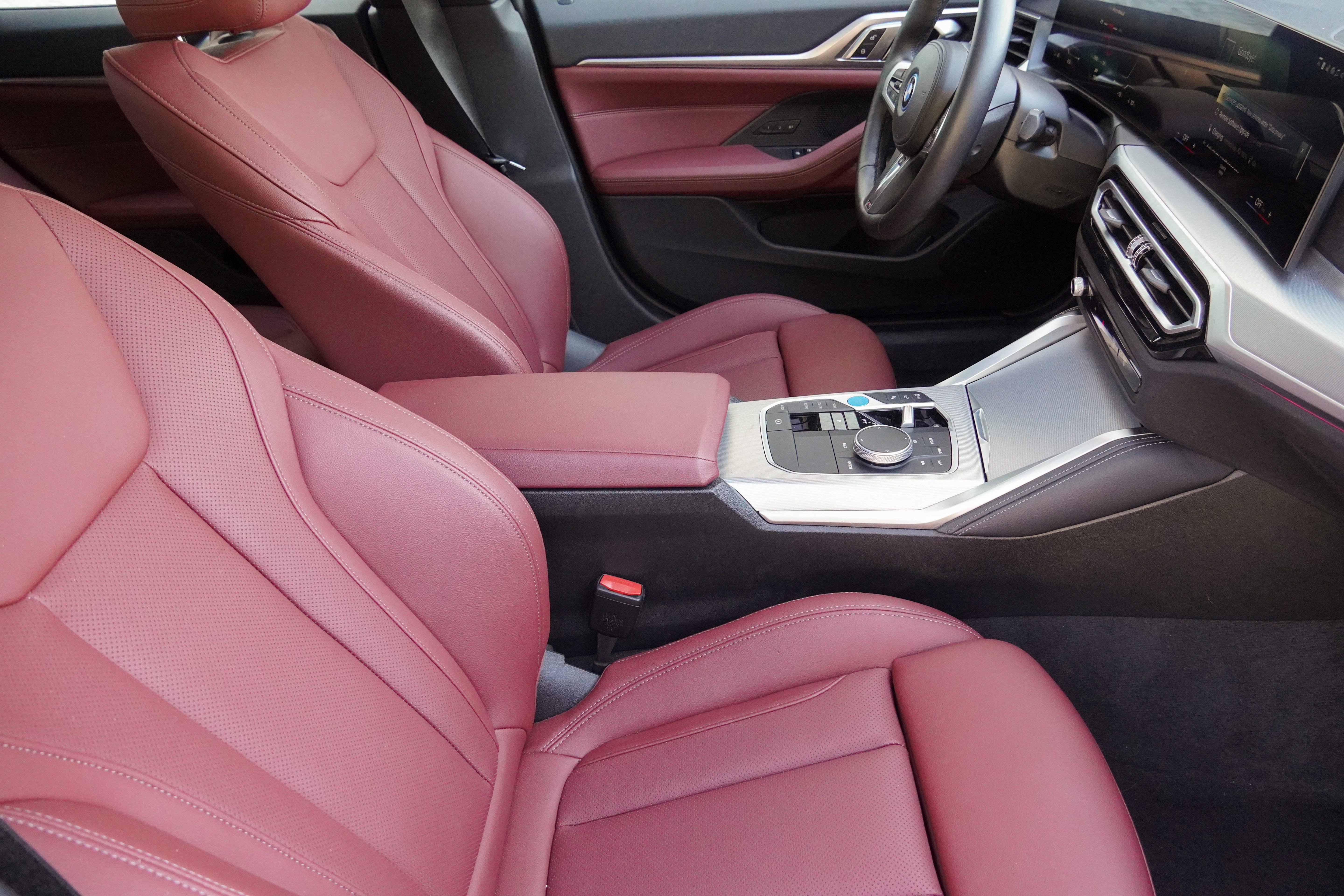 Certified 2023 BMW i4 eDrive40 w/ M Sport Package RWD image 9
