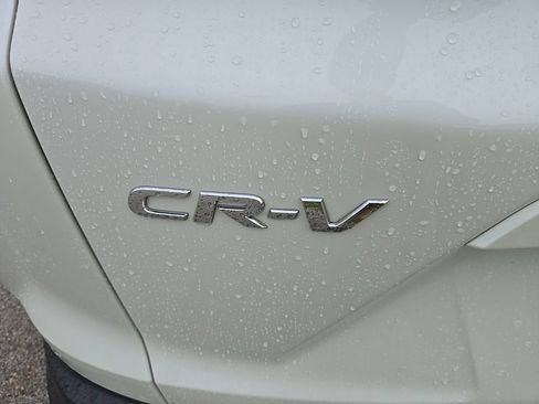 Used 2017 Honda CR-V EX-L image 6