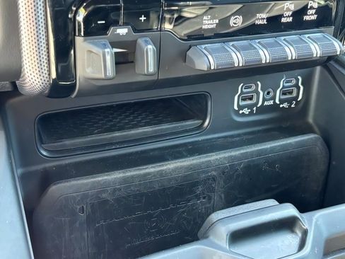 Used 2021 RAM 3500 Limited AWD/4WD image 15