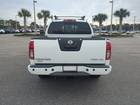 Certified 2021 Nissan Frontier PRO-4X w/ Pro-4x Utility Package image 5