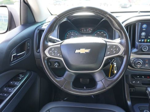 Used 2022 Chevrolet Colorado Z71 AWD/4WD image 21