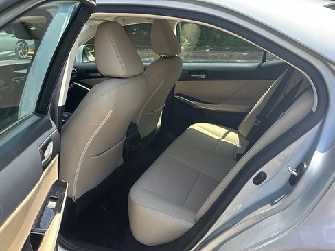 Used 2019 Lexus IS 300 AWD w/ Navigation Package image 20