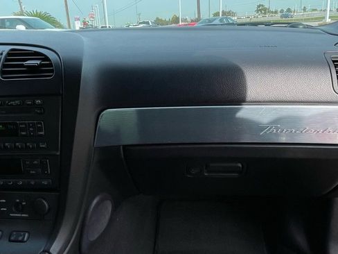 Used 2004 Ford Thunderbird image 31