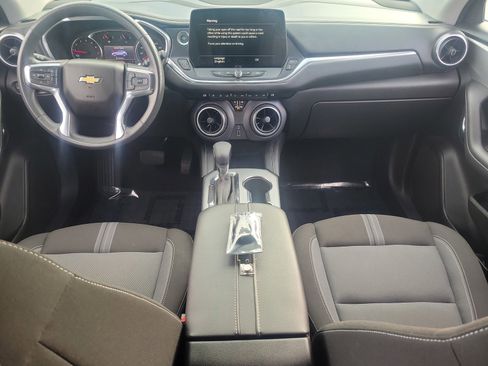 Used 2023 Chevrolet Blazer LT image 28