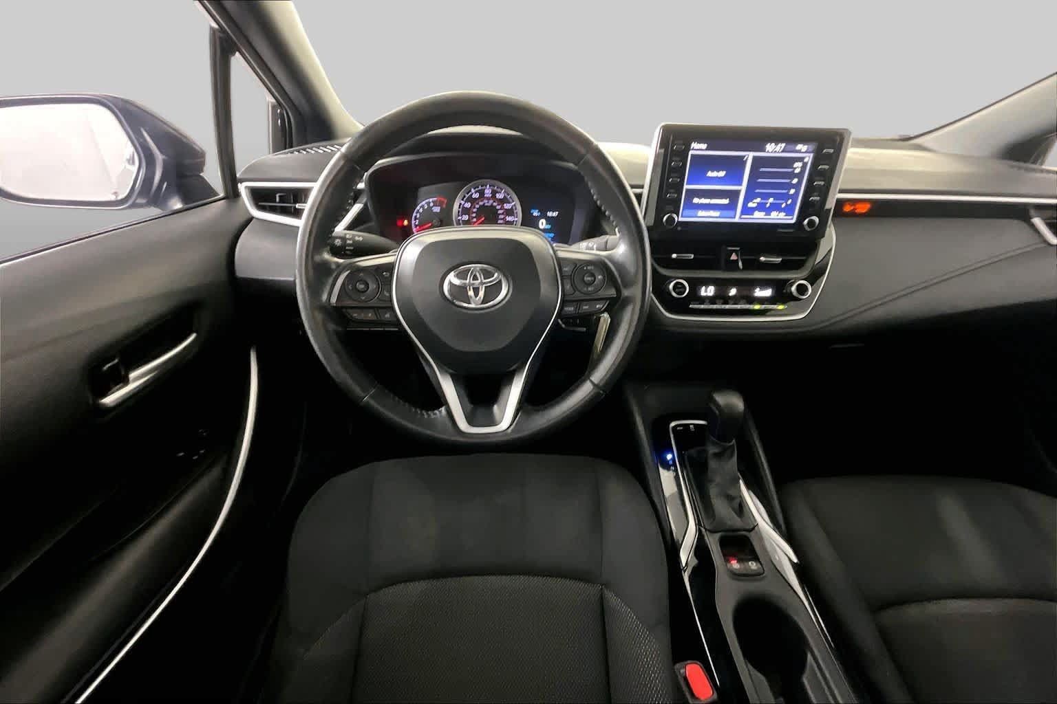 Used 2021 Toyota Corolla SE FWD image 5