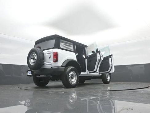 New 2026 Ford Bronco Base image 38