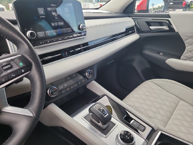 Used 2023 Mitsubishi Outlander SEL FWD image 22