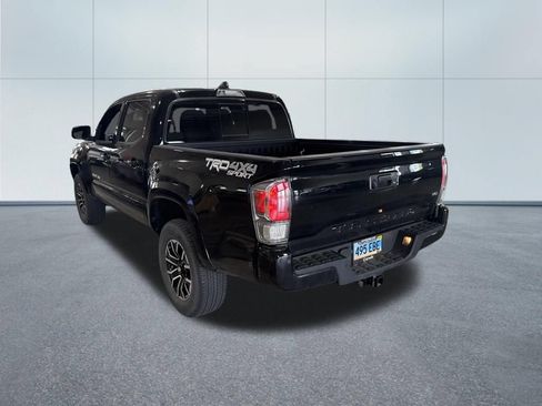 Used 2023 Toyota Tacoma TRD Sport w/ Technology Package AWD/4WD image 6