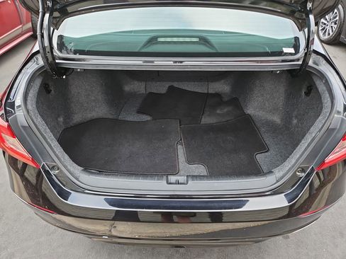 Used 2018 Honda Accord Sport image 30