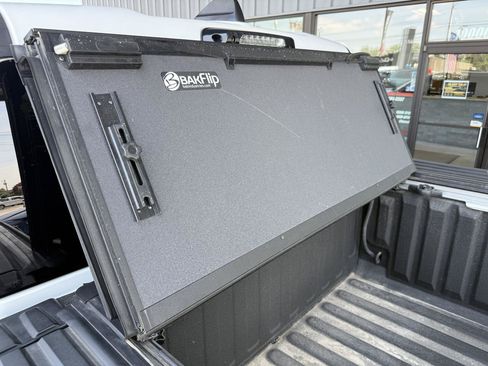 Used 2024 RAM 1500 Longhorn AWD/4WD image 75